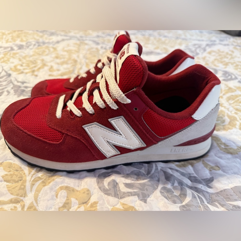New Balance Red Sneakers 574 Classic  NWOT/or Box. U574WQ2